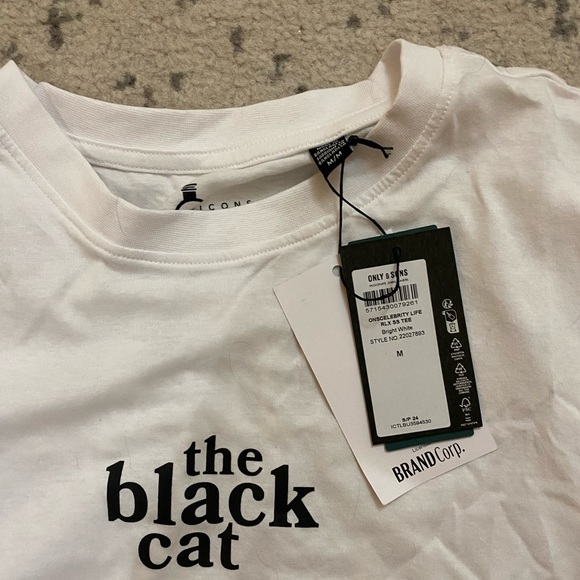 Micheal Jordan T Shirt Size Medium - NWT - Picture 3 of 3